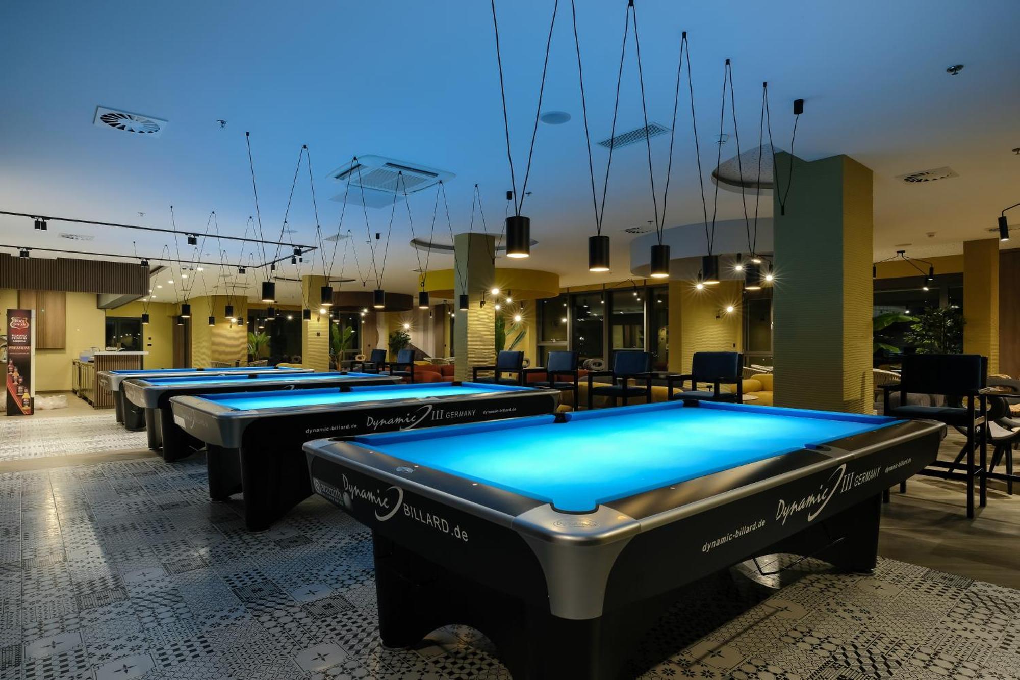 Hotel Vema Visoko Extérieur photo